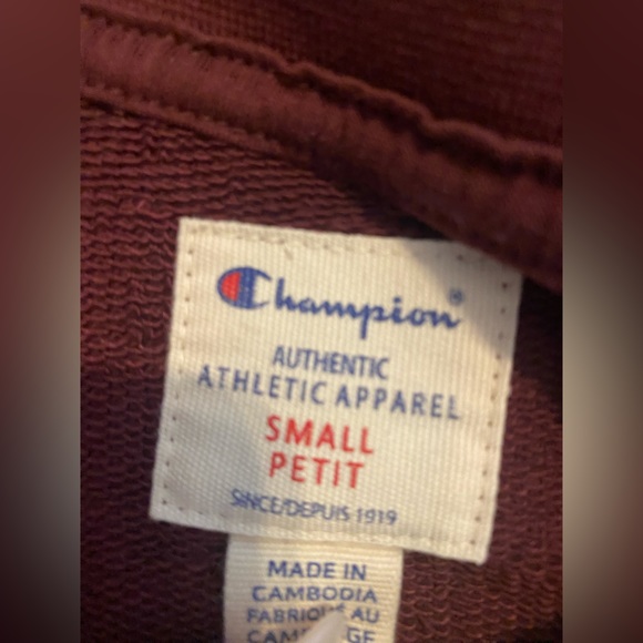 Champion sweatshirt - Picture 2 of 2